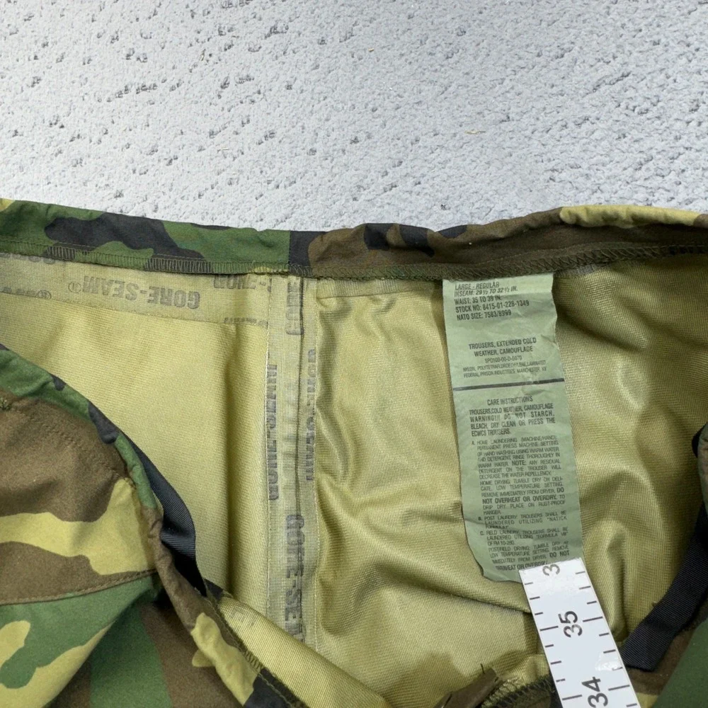 US Military Gore-Tex Pants Mens Large Green Regular Camouflage ECWCS Trousers